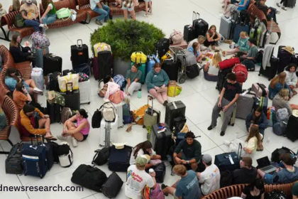 4,500+ Flights Delayed Tuesday by Fog, Storms in U.S.